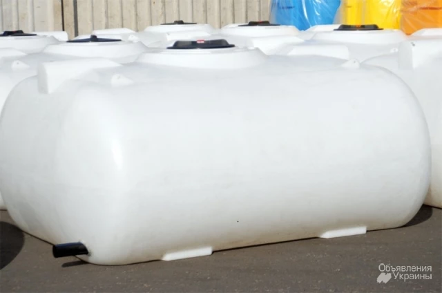 Фото Пластиковая емкость для транспортировки на 5000 литров