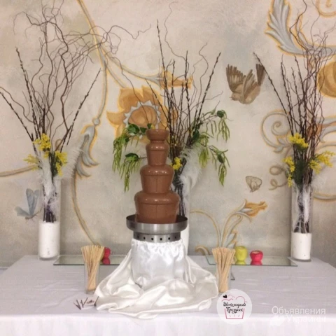 Фото Шоколадный фонтан украсит любое торжественное мероприятие