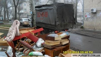 Фото Вывоз старой мебели в Донецке