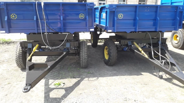 Фото Тракторний причеп 2ПТС-4. Запчастини.