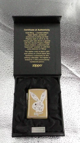 Фото Zippo Lighter Playboy Limited Edition Gold & Swarovski