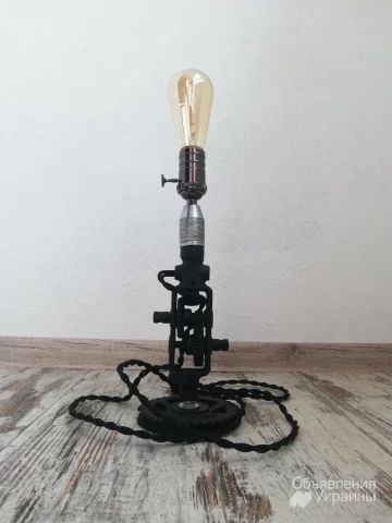 Фото Настільна лампа ручна дриль лофт декор ретро