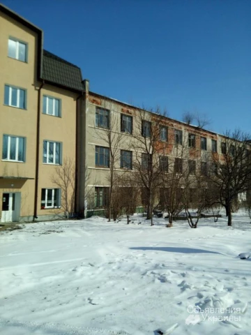 Фото Продaм промислову нерухомість у Чернівецькій області