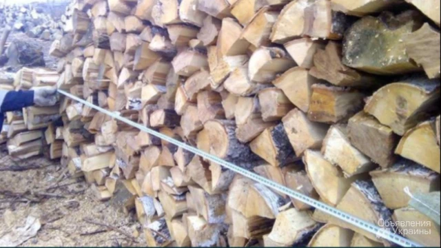 Фото Колотые дрова разных пород. Доставка от Лесхоза из Полтавской области от 10 ск/м